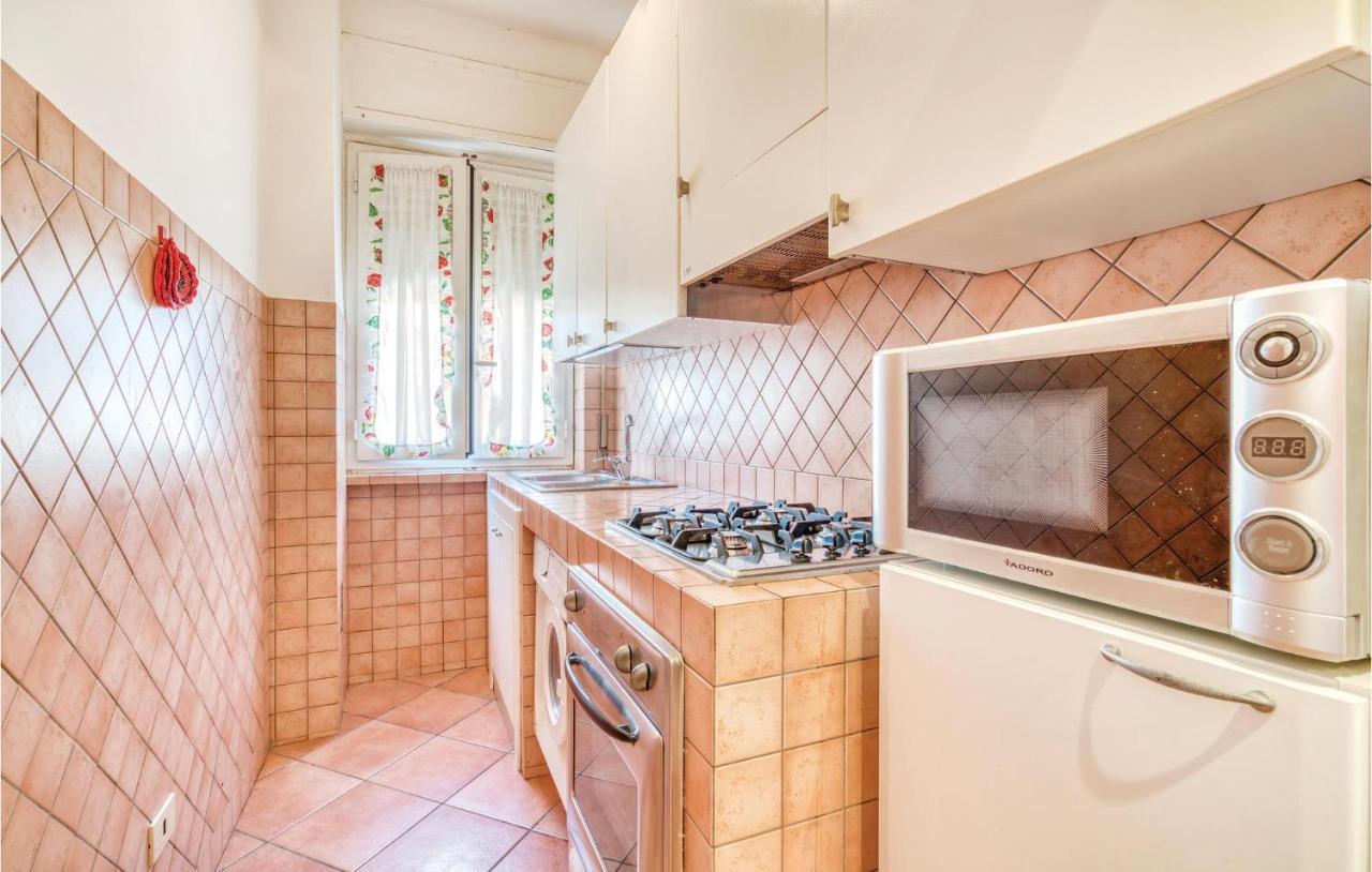 Gorgeous Apartment In Ladispoli Rm With Wifi Exterior photo