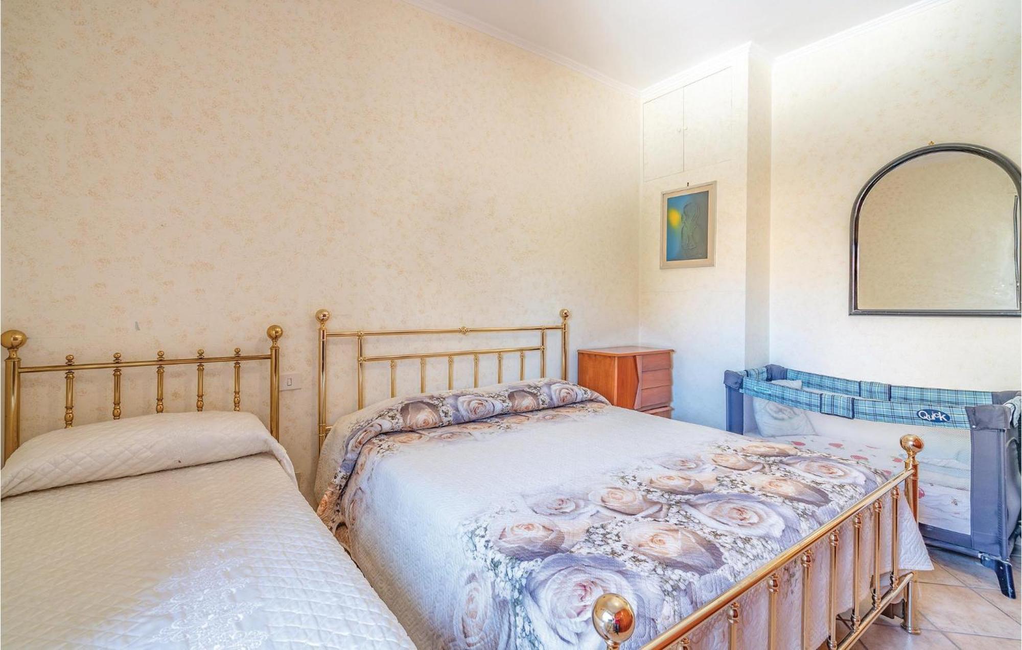 Gorgeous Apartment In Ladispoli Rm With Wifi Exterior photo