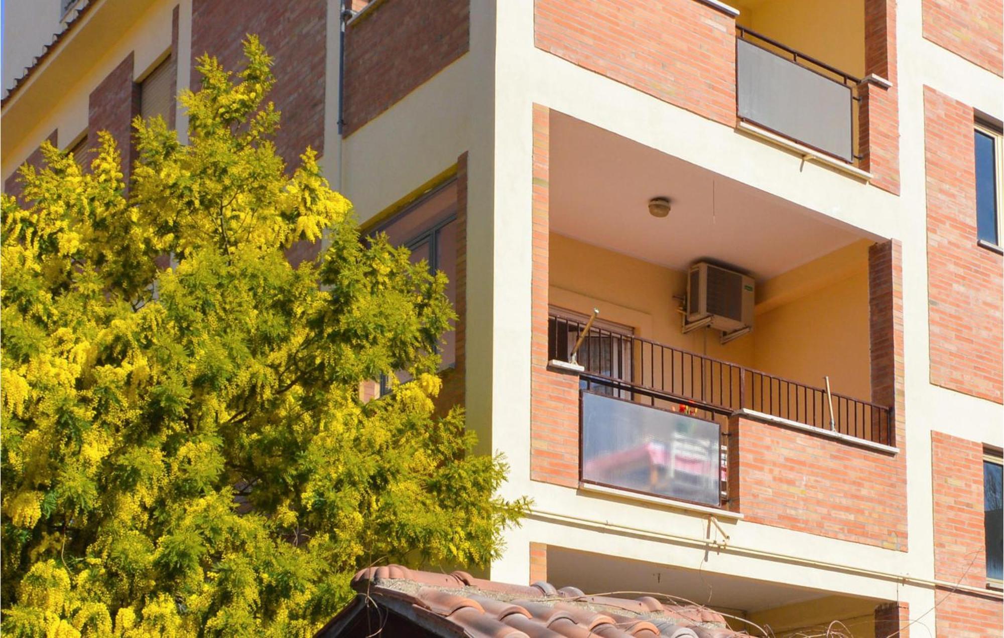 Gorgeous Apartment In Ladispoli Rm With Wifi Exterior photo