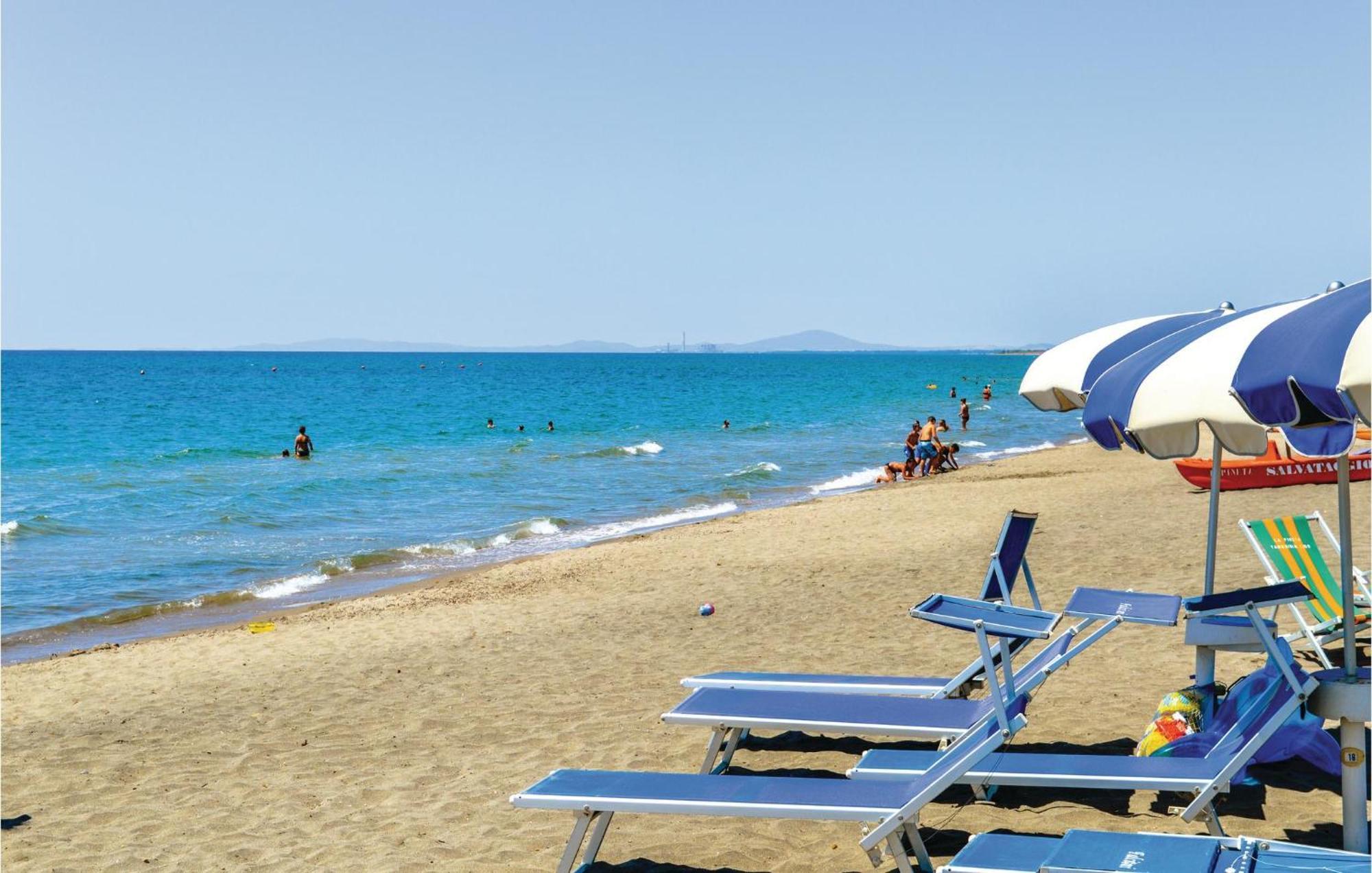 Gorgeous Apartment In Ladispoli Rm With Wifi Exterior photo